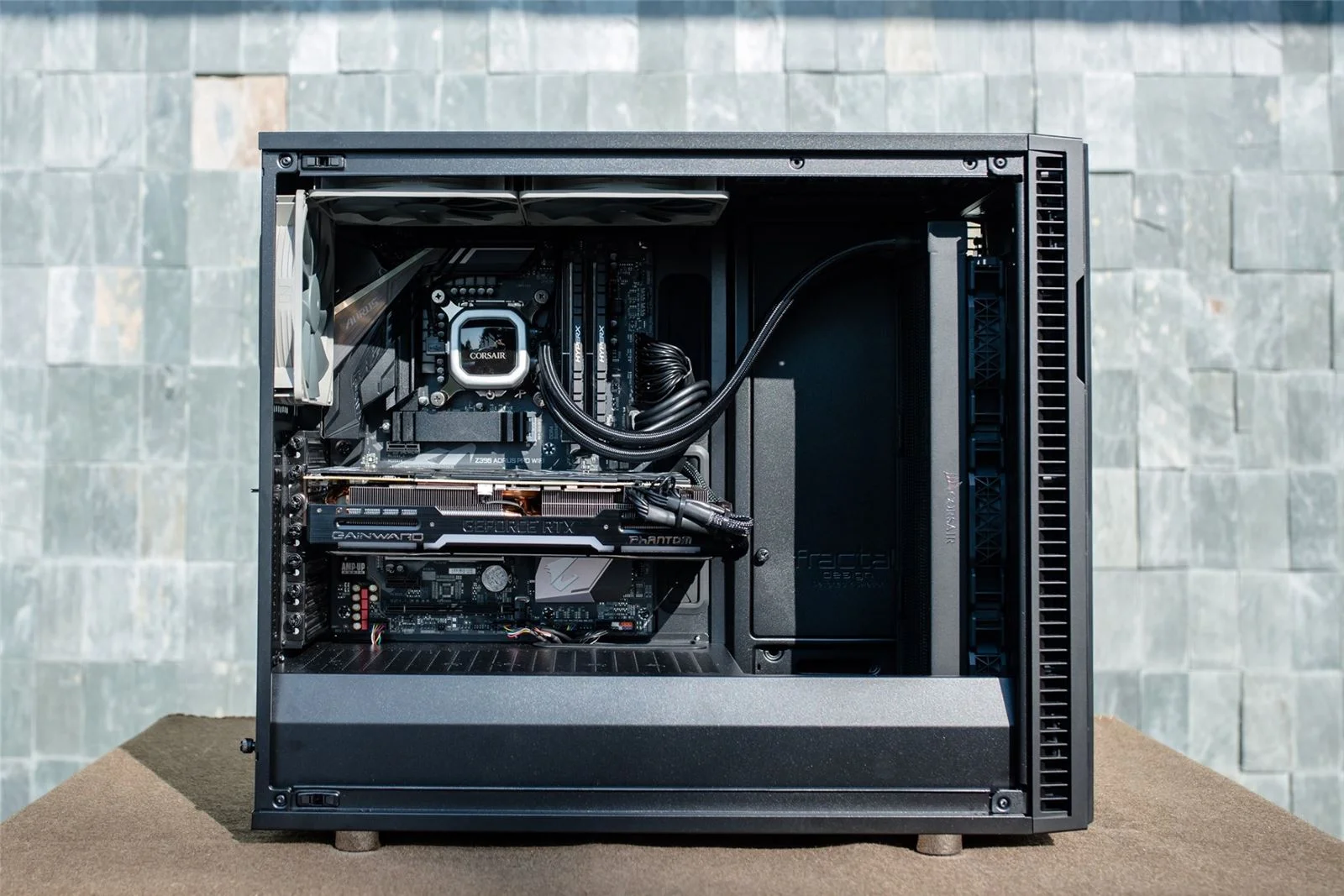 pracovne ai stanice 14